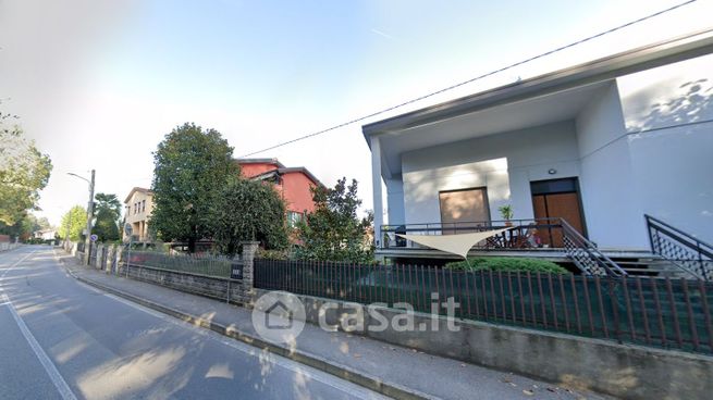 Appartamento in residenziale in Via Abate D'Adda