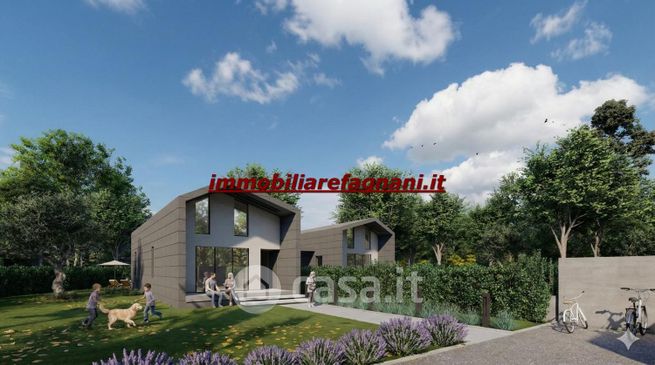 Casa bi/trifamiliare in residenziale in Via Colle Ottone Basso