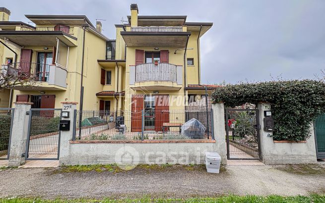 Villetta a schiera in residenziale in Via Balitrona 27
