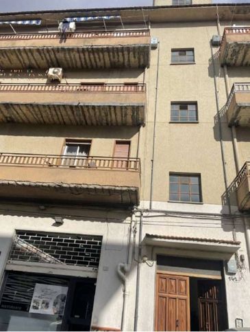 Appartamento in residenziale in Via Barone Francesco Lombardo 141