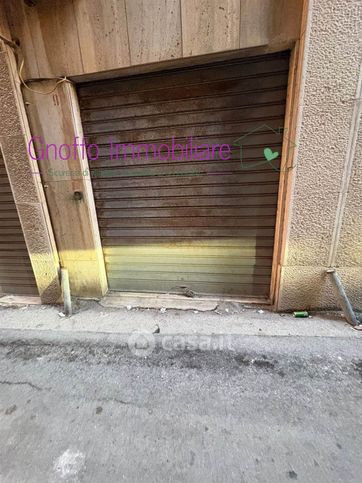 Capannone in commerciale in Via Orfeo 9