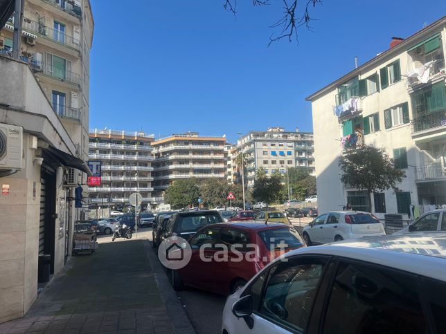 Box/posto auto in residenziale in Via Michele Pironti