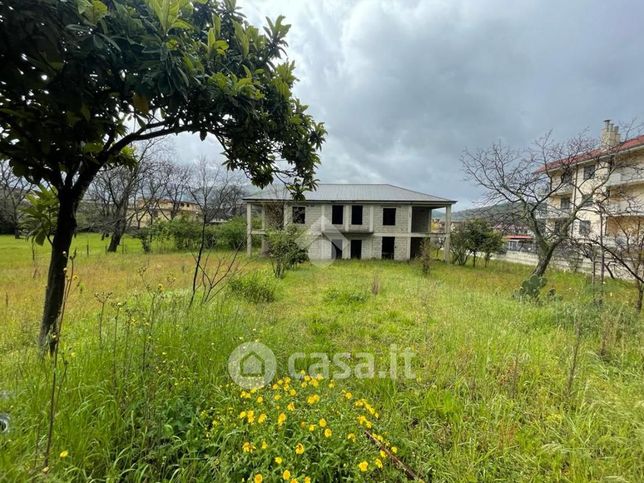 Villa in residenziale in Viale Guido Dorso