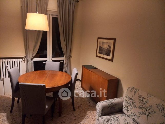 Appartamento in residenziale in Via Virginio Arzani 21