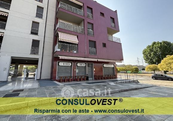 Appartamento in residenziale in Via Umberto Giordano 3