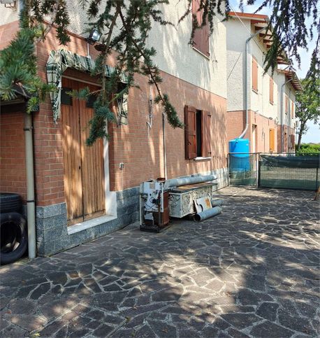 Villetta a schiera in residenziale in