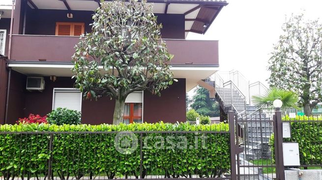 Appartamento in residenziale in Via Fizzonasco 18