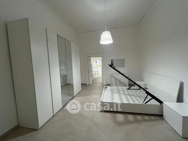 Appartamento in residenziale in Via Camillo Porzio 74