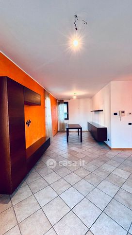 Appartamento in residenziale in Via Stefano Ticozzi