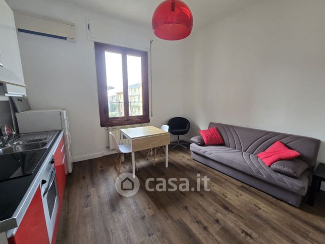 Appartamento in residenziale in Via Carlo del Greco