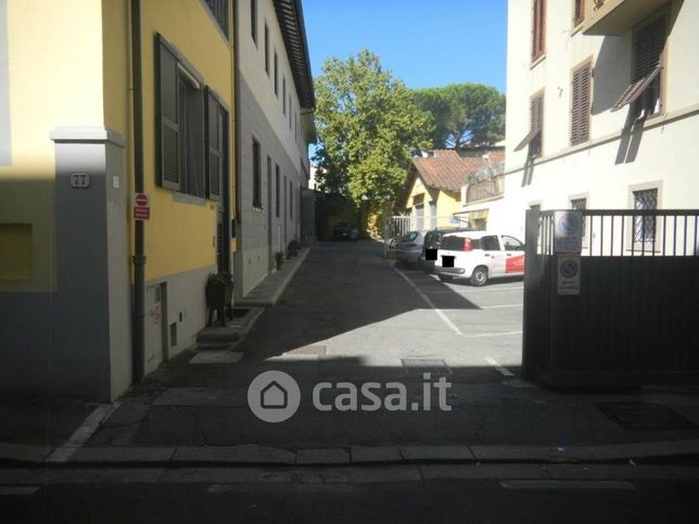 Capannone in commerciale in Via Faentina 77