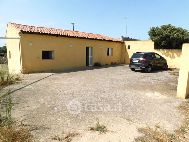 Villa in residenziale in Contrada Piano dell' Acqua