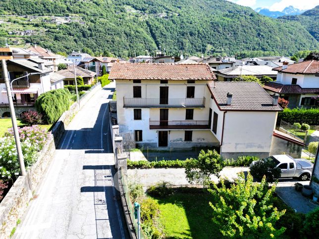 Casa indipendente in residenziale in Via Merizzi