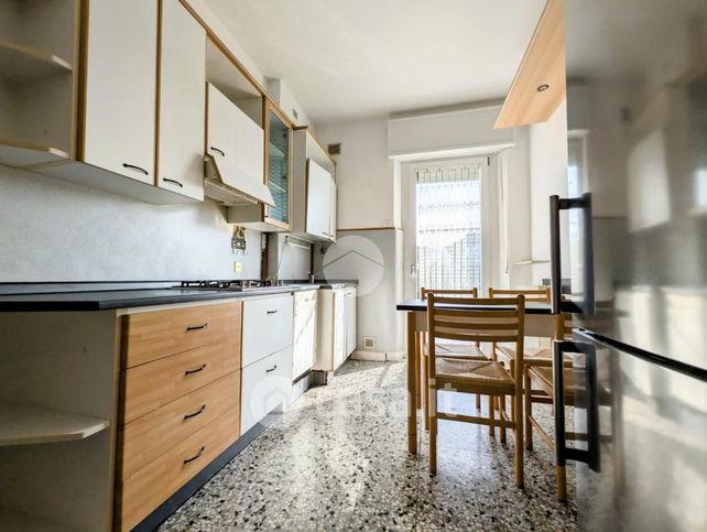 Appartamento in residenziale in Viale Brigata Marche 1