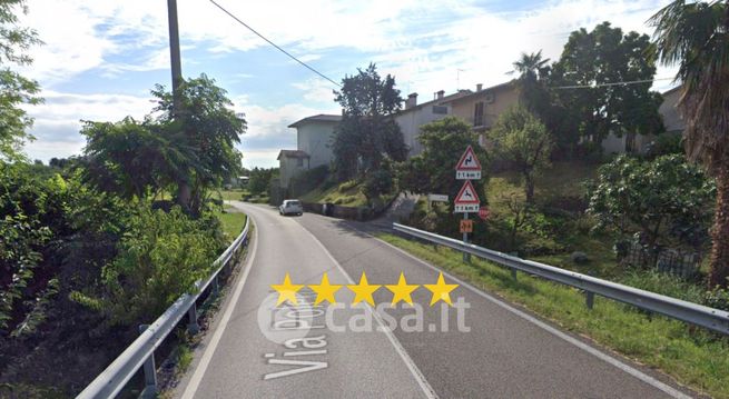 Appartamento in residenziale in Via Poletti