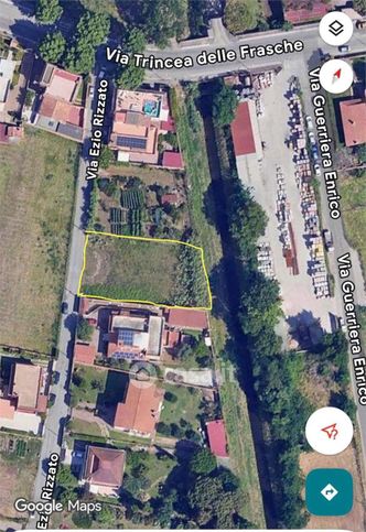 Terreno edificabile in residenziale in Via Ezio Rizzato