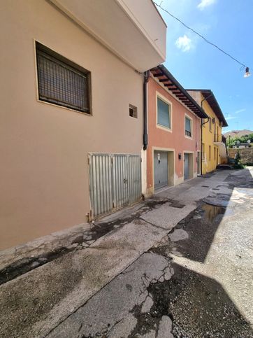 Capannone in commerciale in Via Corte Braccini F. Bonaini