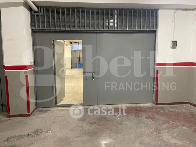 Garage/posto auto in residenziale in Via Francesco Rizzitelli