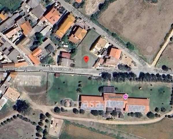 Terreno edificabile in residenziale in Via Santa Maria
