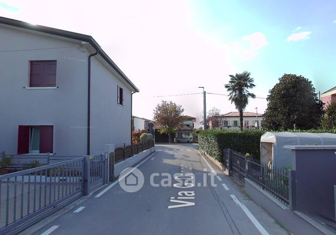 Appartamento in residenziale in Via Donizetti