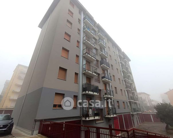 Appartamento in residenziale in Via Monviso 94