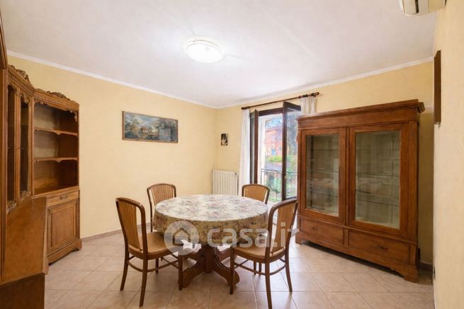 Appartamento in residenziale in Via Radici Sud 12