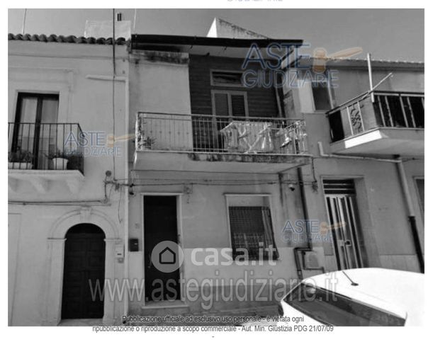 Rustico/casale in residenziale in Via Cernaia 3