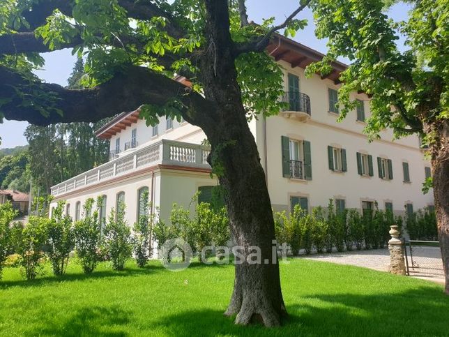 Appartamento in residenziale in Viale del Santuario 15