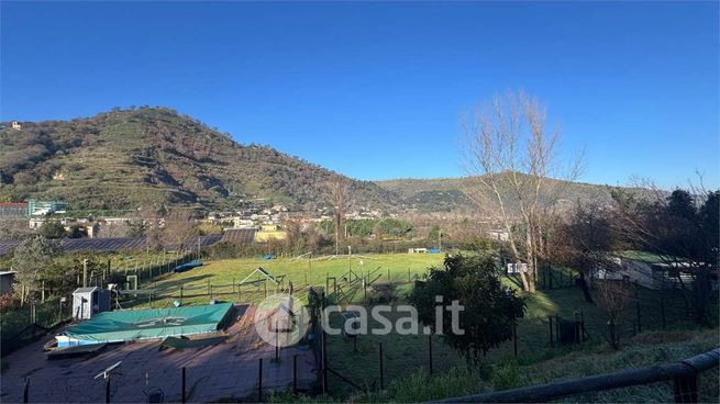 Terreno agricolo in commerciale in 