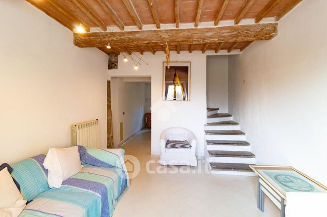 Casa bi/trifamiliare in residenziale in Via San Michele degli Scalzi 166