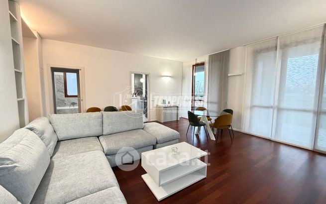 Appartamento in residenziale in Via degli Alpini 12