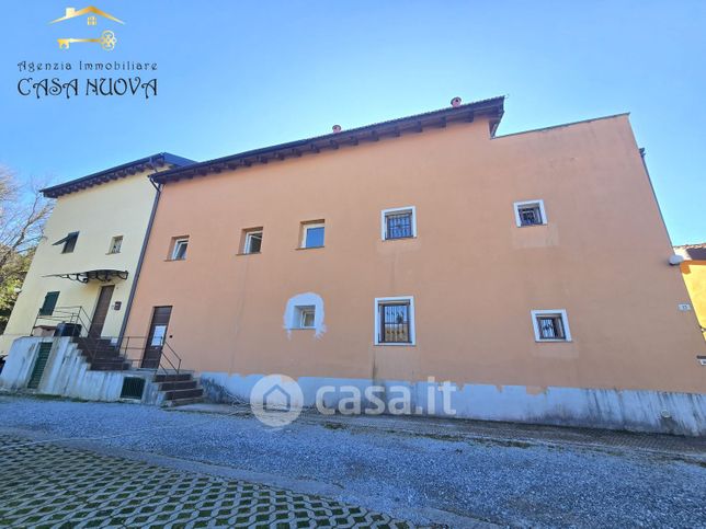 Villetta a schiera in residenziale in Via di Casanova 13 A
