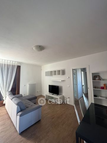 Attico/mansarda in residenziale in Via GARIBALDI 64