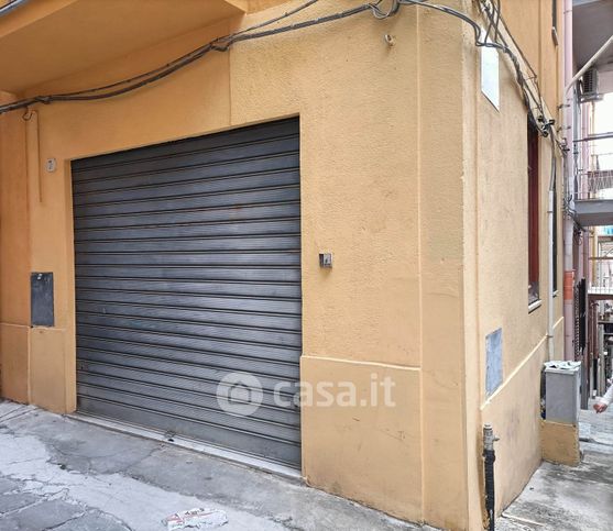 Garage/posto auto in residenziale in Via Marfisi 7