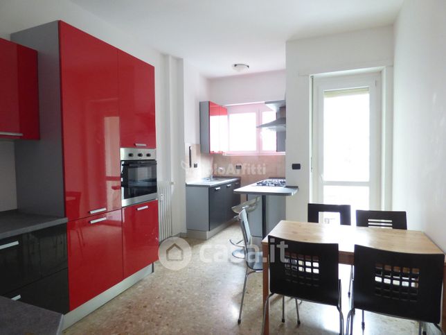 Appartamento in residenziale in Via Piacenza 32