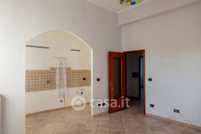 Appartamento in residenziale in Via dei Pioppi 4