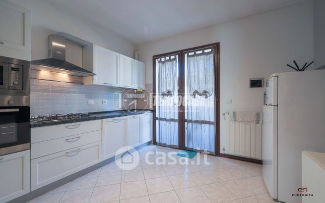 Appartamento in residenziale in Viale dei Salici
