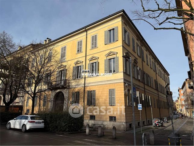 Ufficio in commerciale in Viale Nicola Fabrizi