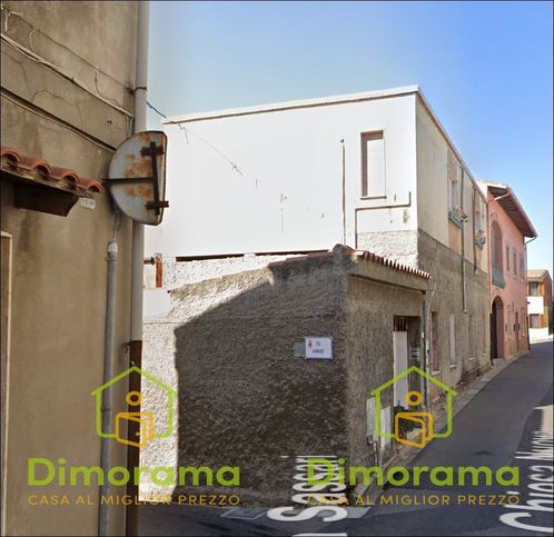 Appartamento in residenziale in Via Sassari 2