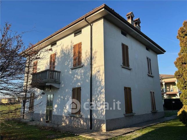 Villa in residenziale in Via Antonio Meucci 6