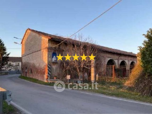 Villa in residenziale in Strada Carobio