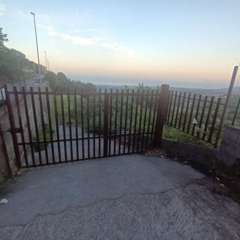 Terreno agricolo in commerciale in