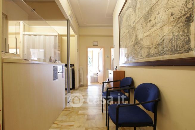 Appartamento in residenziale in Via Montarioso