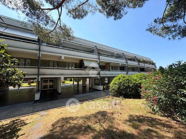 Appartamento in residenziale in Via Lino Perissinotti 18