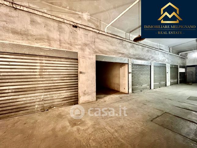 Garage/posto auto in residenziale in Via Dottor Giuseppe Camassa