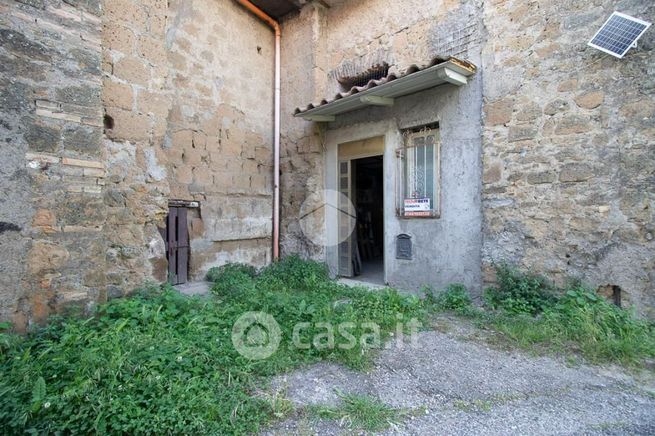 Garage/posto auto in residenziale in Via Circonvallazione