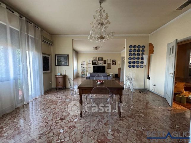 Appartamento in residenziale in Riviera Silvio Trentin