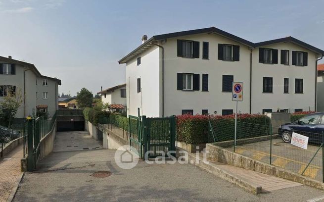 Appartamento in residenziale in Via Eugenio Montale 11