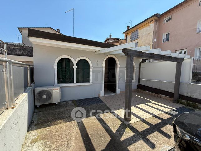 Villetta a schiera in residenziale in 