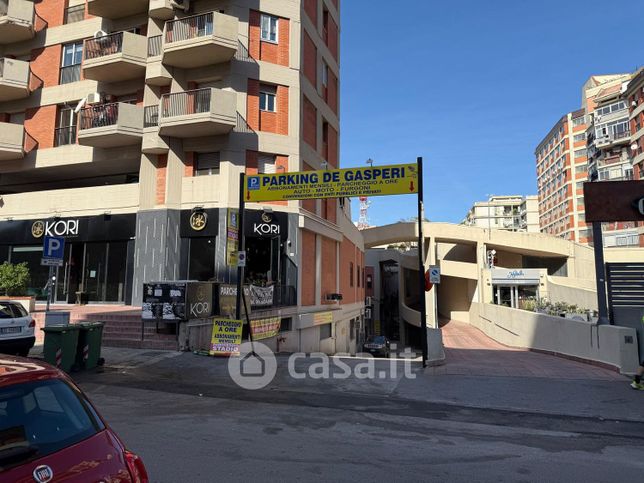 Garage/posto auto in residenziale in Via A. De Gasperi 177